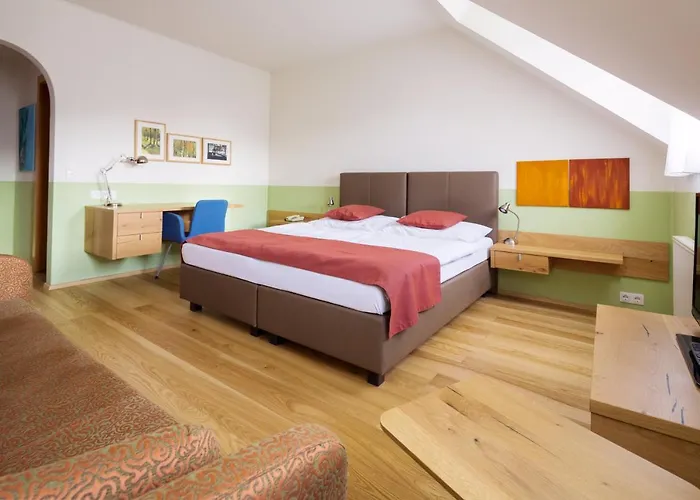 Weingut & Gaestezimmer Edelmann 3*