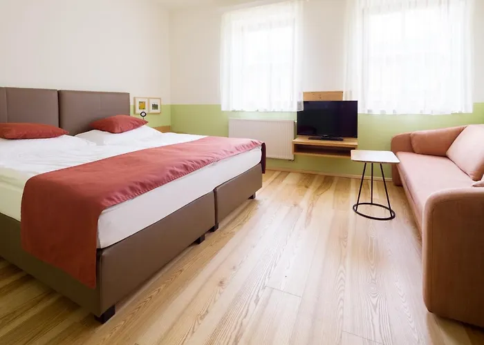 Weingut & Gaestezimmer Edelmann 3* Goettlesbrunn